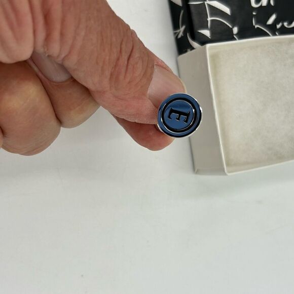 Men’s Saks, Fifth Avenue letter  E silver cufflinks - Picture 5 of 7